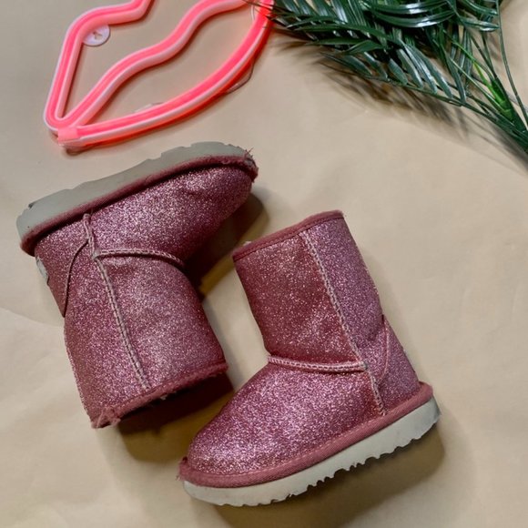 Toddler Glitter Ugg Boots - Size 9C - Picture 1 of 8
